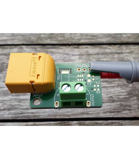 Conector soclu XT60 tata 2 pin alimentare DC pentru PCB THT AMASS XT60PW-M