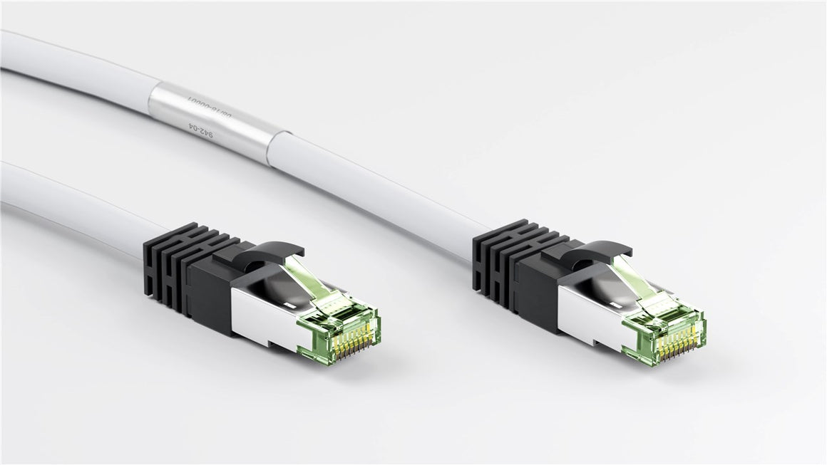 Cablu patchcord Cat8.1 SFTP 0.25m alb PiMF 2000MHz RJ45 cupru Goobay