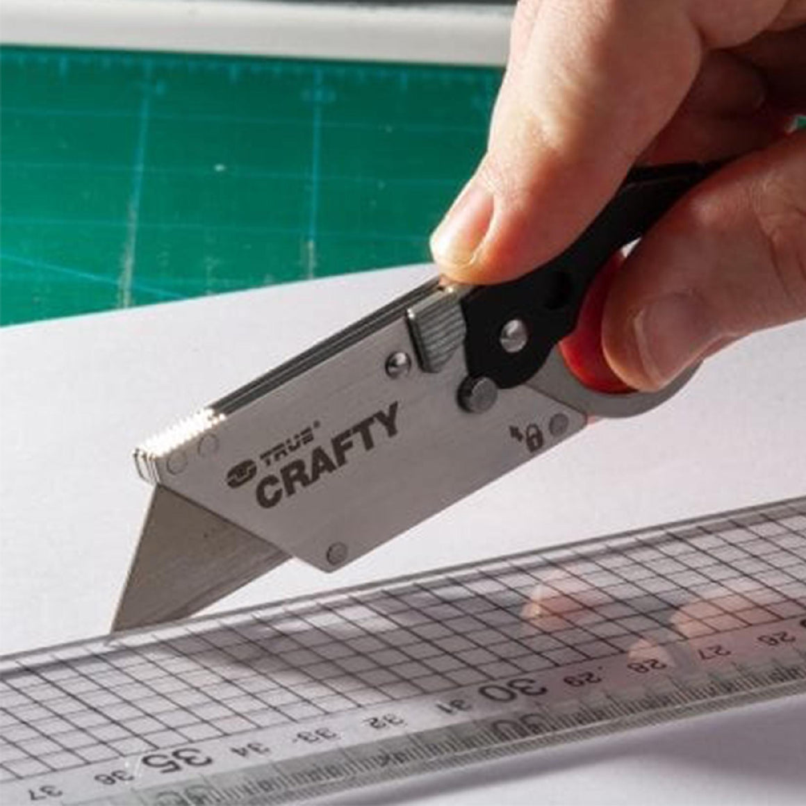 TRUE UTILITY CRAFTY TU590 cutit compact pliabil